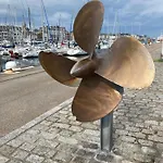Cap Babord - L'oiseau D'or Au Bord De Apartment *