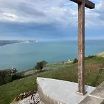 Cap Babord - L'oiseau D'or Au Bord De