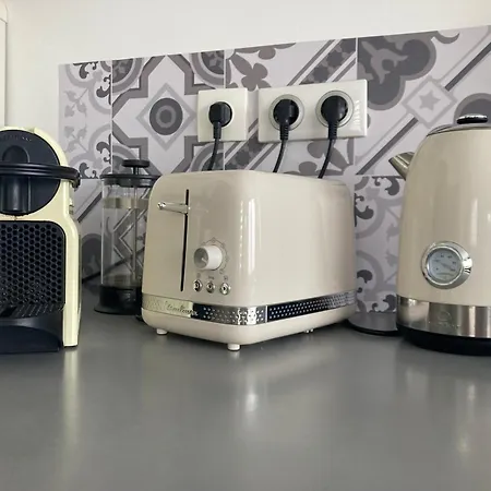 Cap Babord - L'oiseau D'or Au Bord De