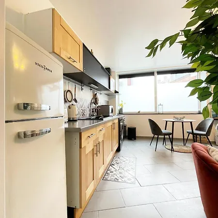 Cap Babord - L'oiseau D'or Au Bord De * Fécamp